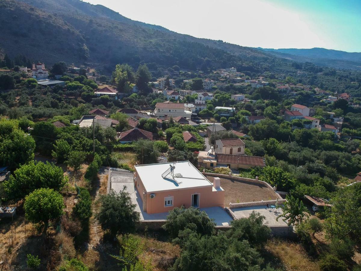 Panorama Country Residence Tzitzifes Exterior photo